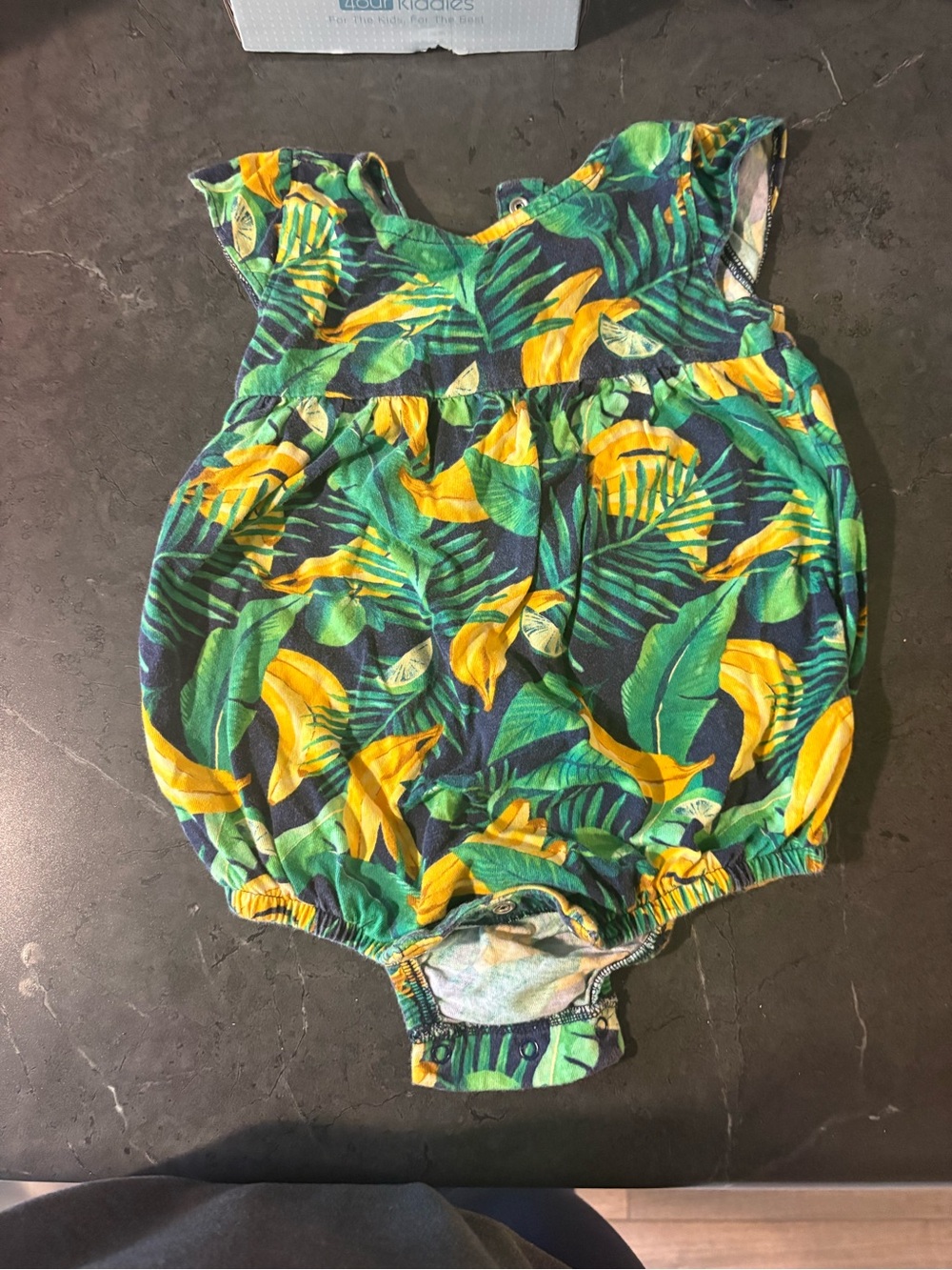 🩷 6 for $20 🩷 Old Navy Navy Green Yellow Tropical Baby Shorts Romper